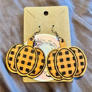Wooden Pumpkin Halloween Earrings 🎃